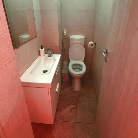 Apartament 4 Camere De Inchiriat Apartment *