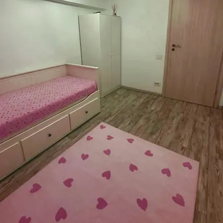Apartment Apartament 4 Camere De Inchiriat *